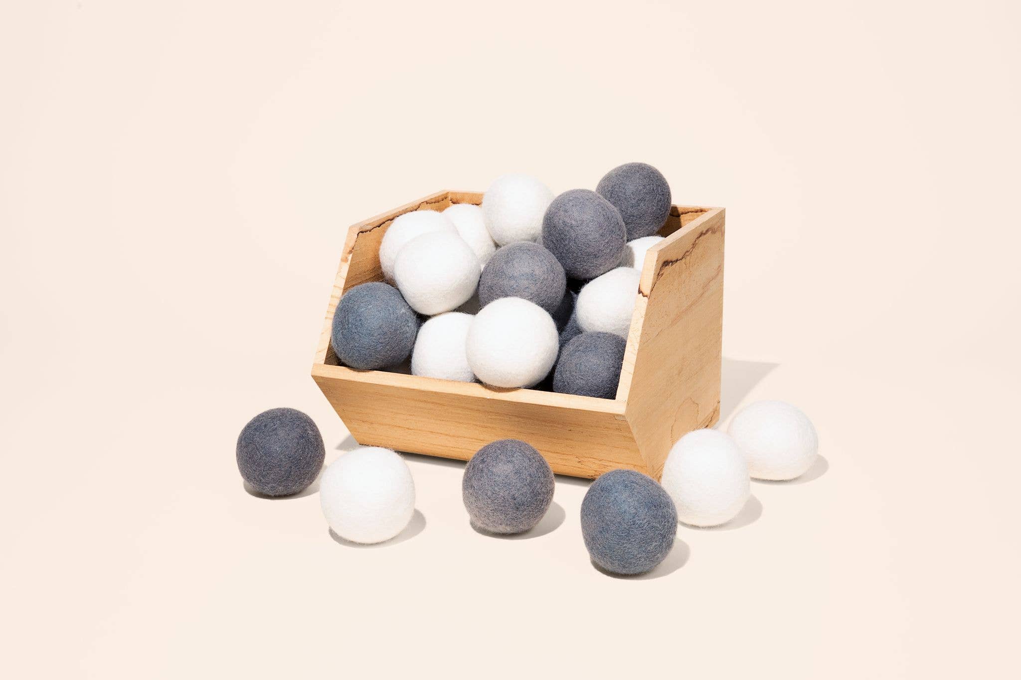 Bamboo Switch Dryer Balls - Thumbnail 2