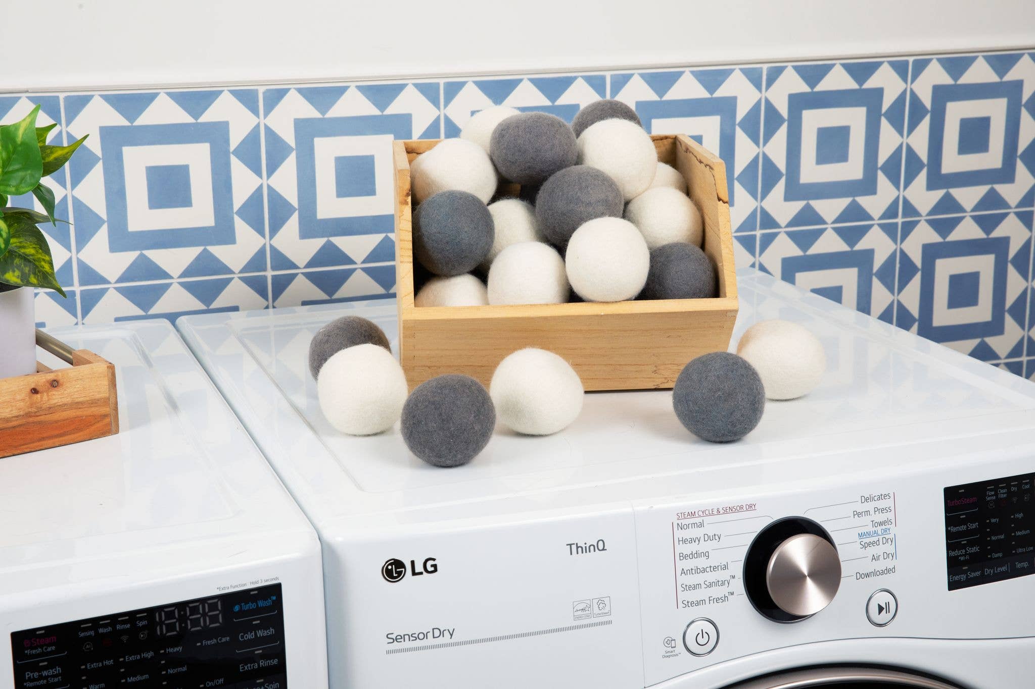 Bamboo Switch Dryer Balls - Thumbnail 5